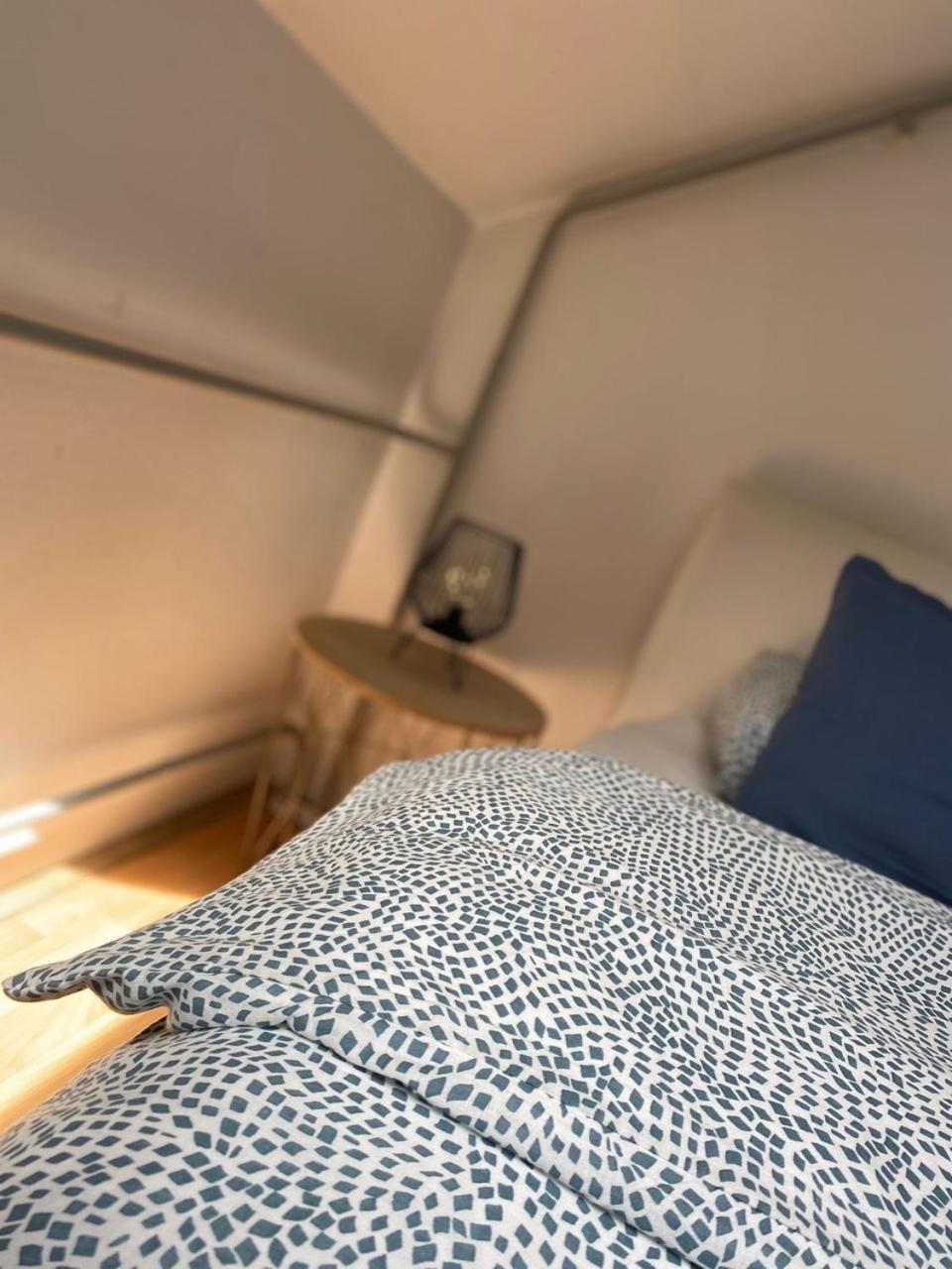 Mia Airport Studio Apartment - 0-24H Self Check In&Out - Parking On Site 벨리카 고리차 외부 사진